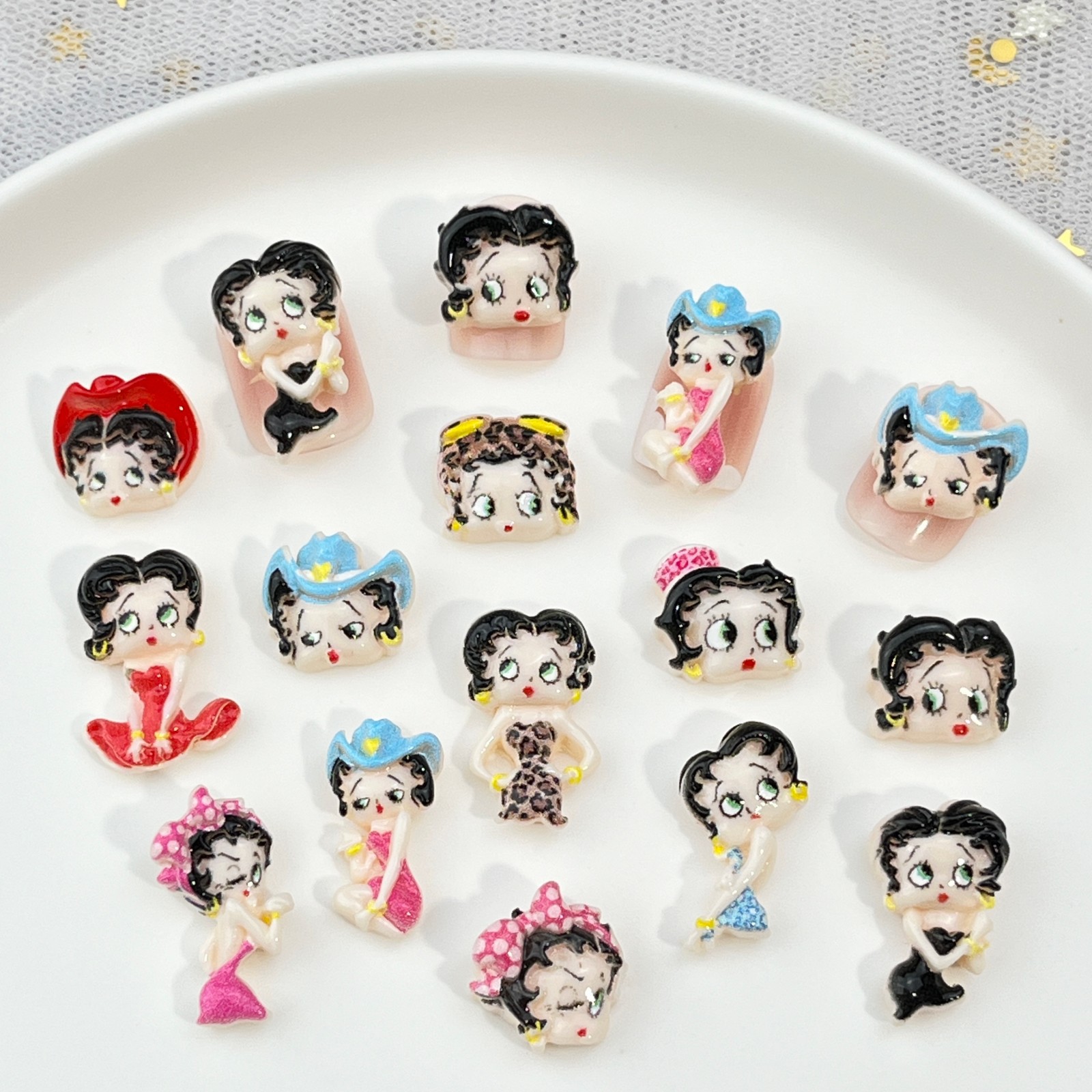 100 pezzi di accessori per nai - Nail Art recensione e prezzo