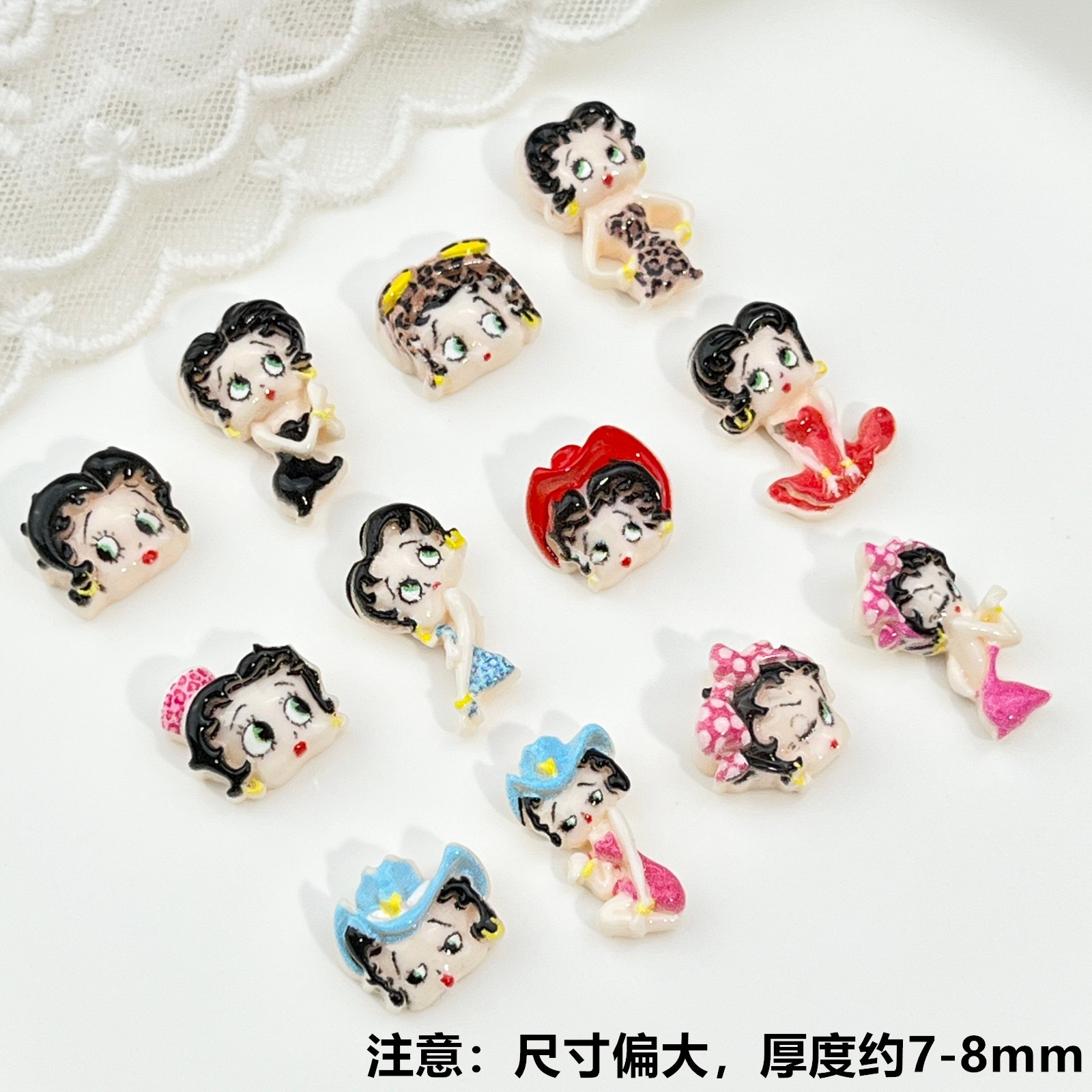 100 pezzi di accessori per nai - Nail Art recensione e prezzo